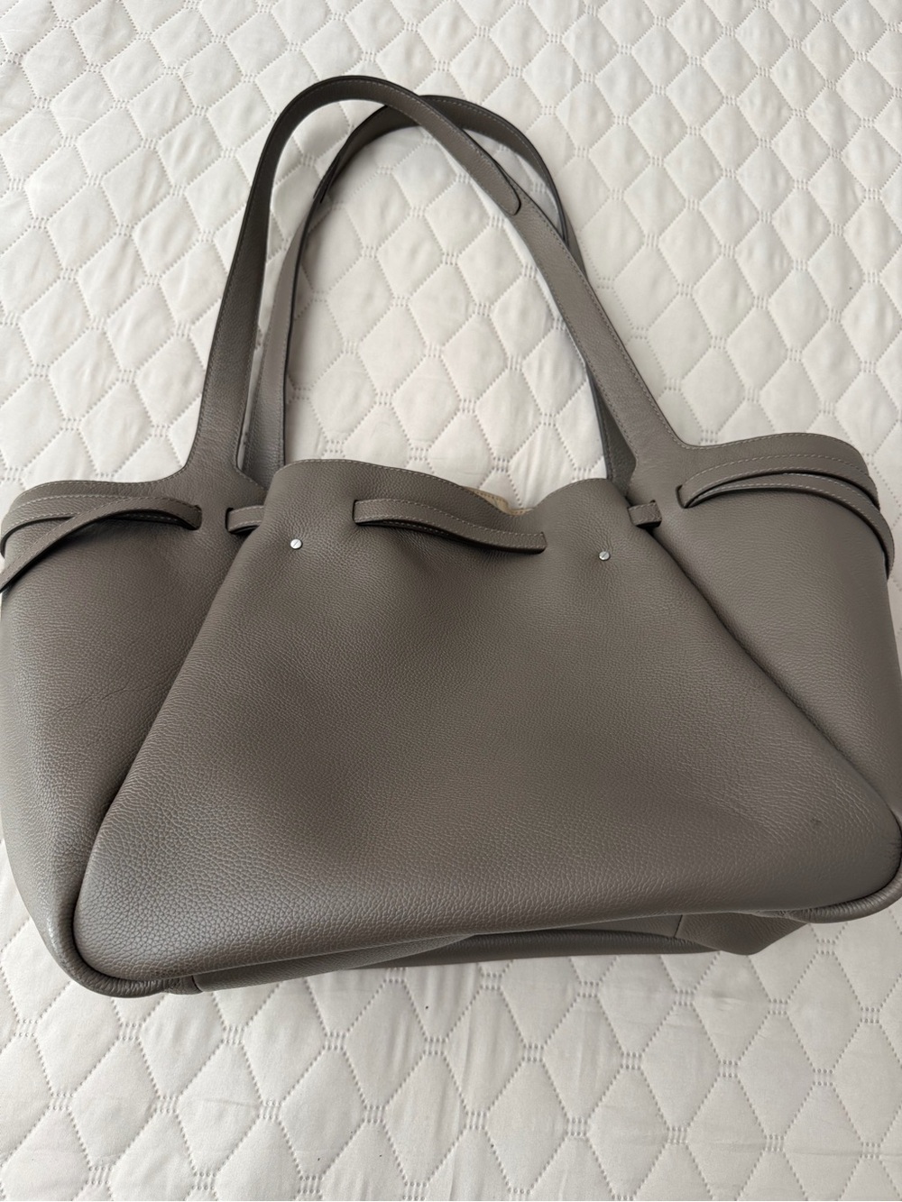 Tory Burch Pebbled Leather Tote in Taupe Gray - Picture 4 of 8